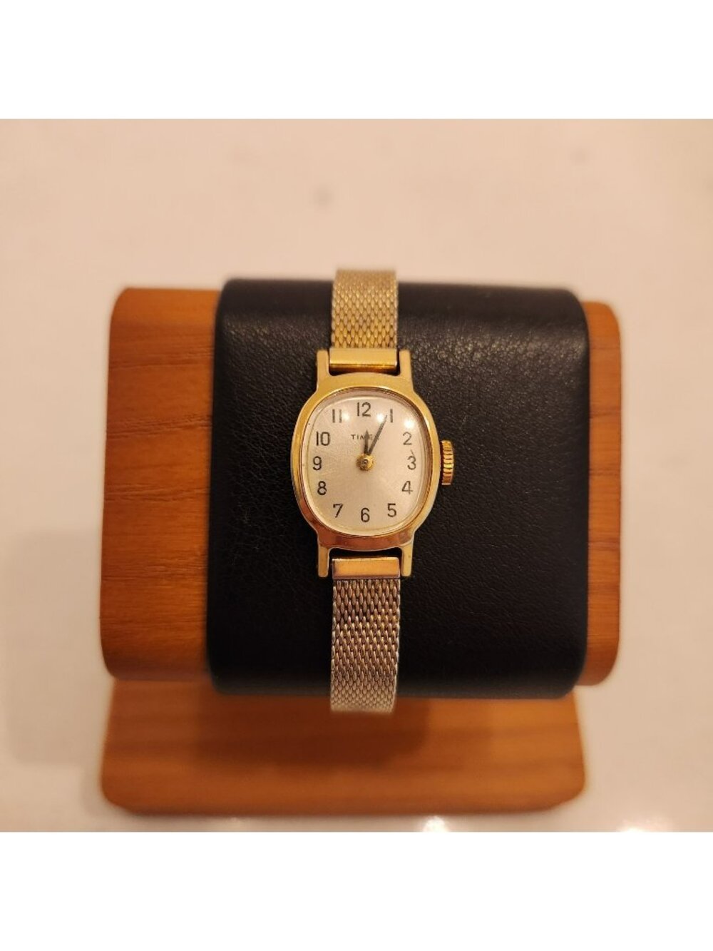 Vintage 1980s Timex Mechanical Watch Womens Gold Tone Wind Up Working